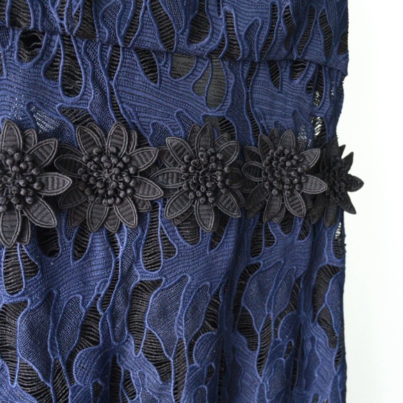 Navy Strapless Lace Dress with Florette Detail - Picture 4 of 6